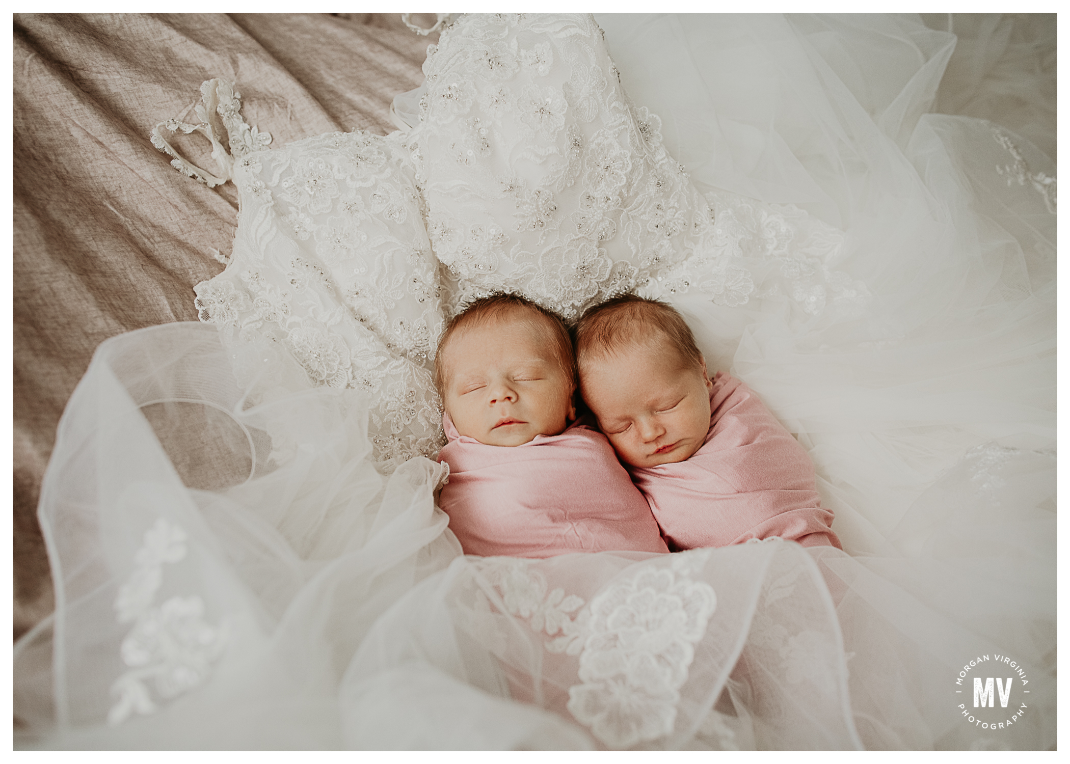 michigan in home twin newborn photographer morgan virginia photography